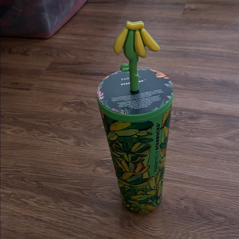 FARM RIO X STARBUCKS